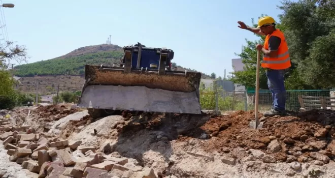 Marmaris Yeşilova’nın içme suyu şebekesi genişletiliyor