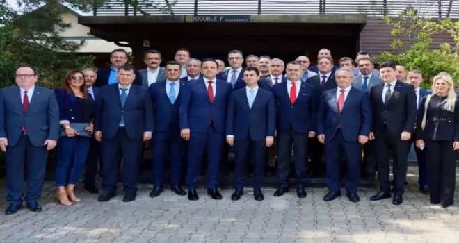 MEB Yardımcısı Macit, Bursa’da sektör temsilcileriyle buluştu