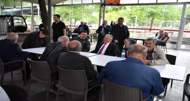 Memduh Büyükkılıç KAYTUR Kahve’de vatandaşla buluştu