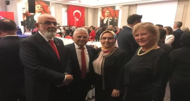 Memduh Büyükkılıç’tan 30 Ağustos mesajı