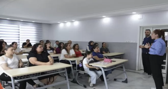 Mersin Büyükşehir’den velilere eğitim desteği