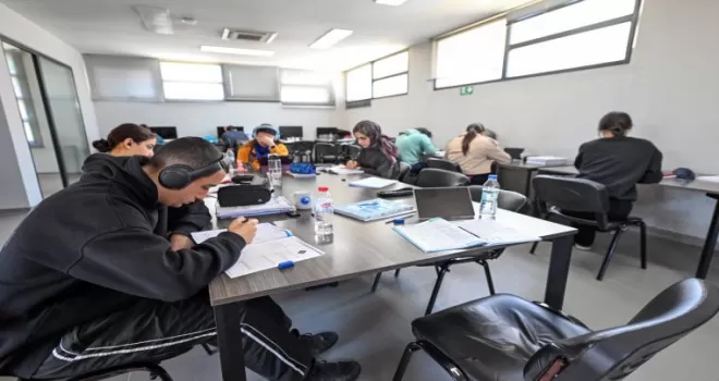 Mersin’de okuma salonları gençlere eğitimde destek sunuyor