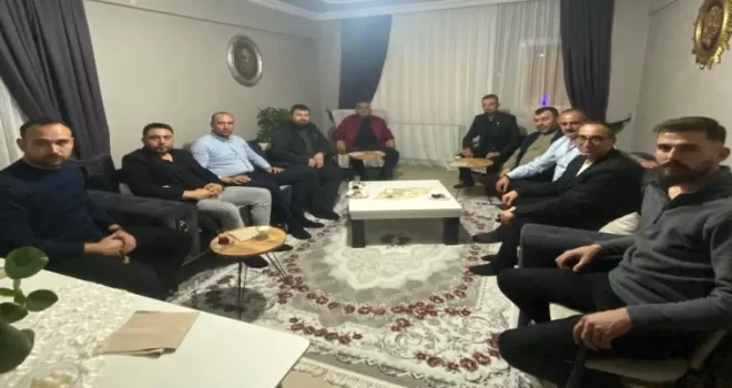 MHP’den Pazaryeri’nde ’Hayırlı Günler Komşum’ ziyareti
