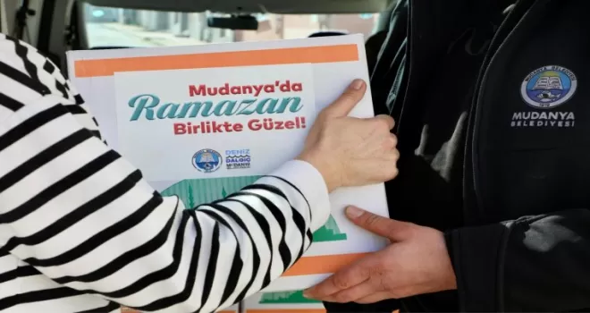 Mudanya’da erzak kolileri sahiplerine ulaşıyor