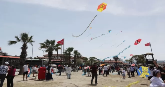 Muğla’da engelsiz uçurtmalar gökyüzünü renklendirdi