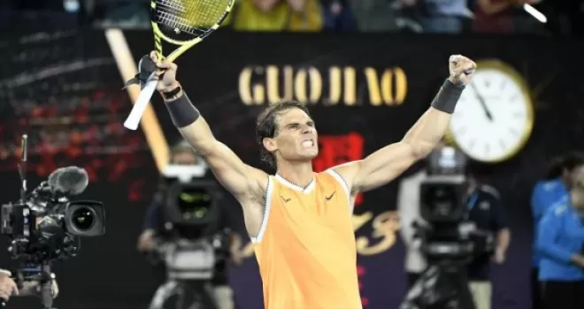 Nadal adını finale yazdırdı