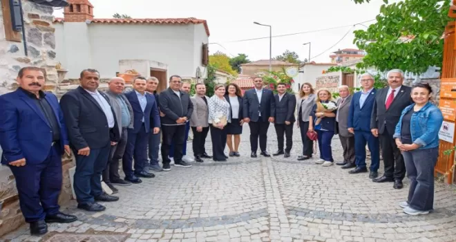 Narlıdere’de Başkan Uzun İzmirli muhtarları ağırladı