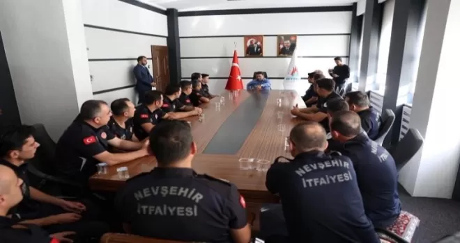 Nevşehirli itfaiyecilerden Başkan Arı’ya ziyaret