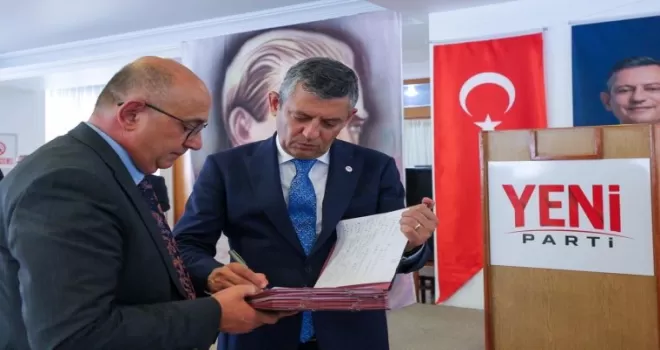 Özgür Özel, YENİ Parti’nin Genel Başkanı seçildi