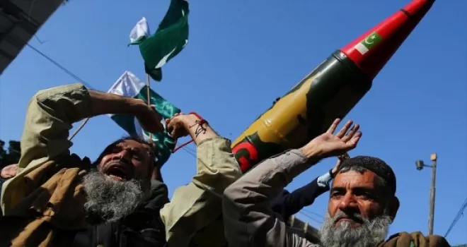 Pakistan ile Hindistan arasındaki gerginlik sürüyor