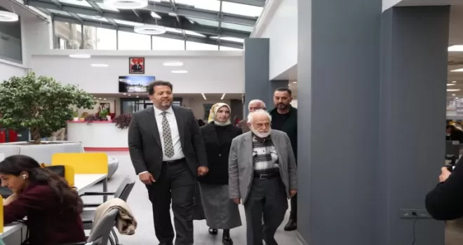 Prof. Dr. İhsan Süreyya Sırma’dan Çoban Mustafa Paşa Kütüphanesi’ne ziyaret