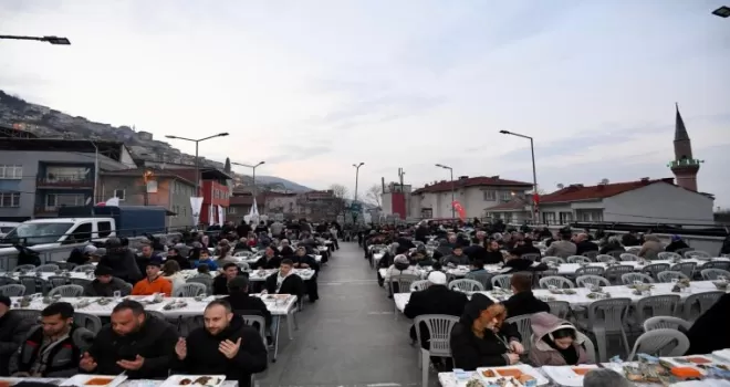 Ramazan’ın manevi iklimi Osmangazi’de yaşanıyor