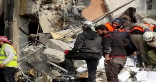 Rusya İdlib'te sivilleri bombaladı
