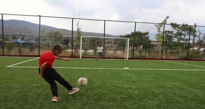 Sakarya Büyükşehir’den gençlere spor alanı