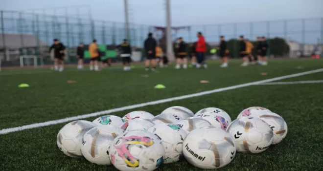 Sakarya’da 2025 gençlik ve spor yatırımlarının yılı oldu