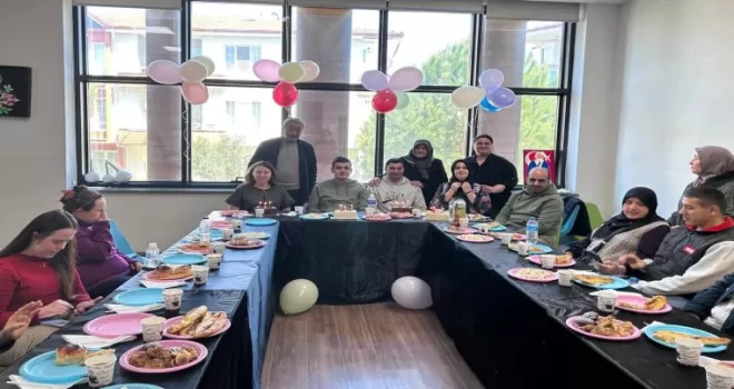 Sakarya’da özel bireylerin yüzü Büyükşehir’le gülüyor