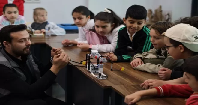 Sakaryalı minikler Ayçiçek Vadisi’nde dolu dolu gün yaşadı