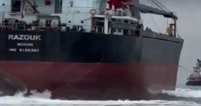 Sarıyer’de karaya oturan gemi başarıyla kurtarıldı