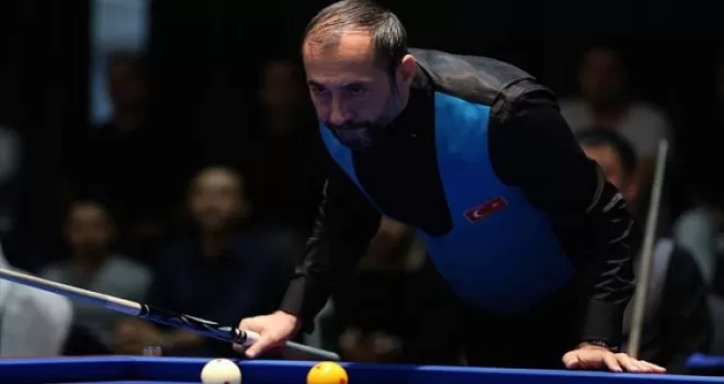 Semih Saygıner'den bronz madalya