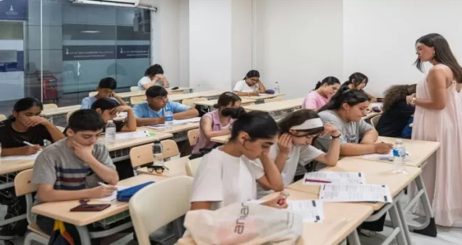 Sınav Destek Merkezlerinde yaz dolu dolu geçiyor