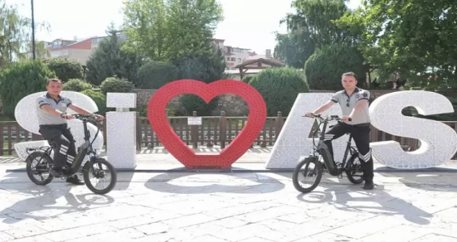 Sivas’ın parklarında güvenlikçilerin işleri kolaylaştı