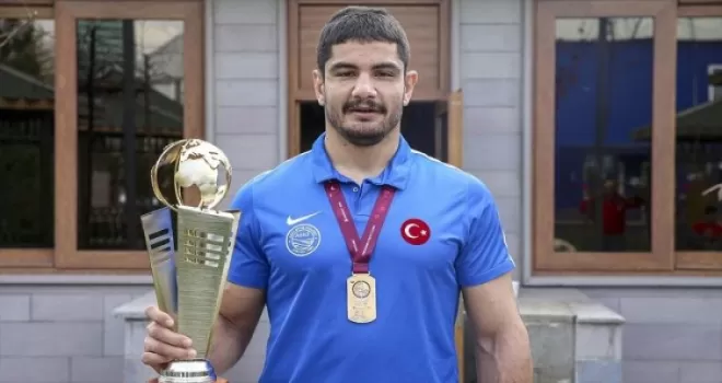 Taha, Tokyo'da 'ya tamam ya devam' diyecek