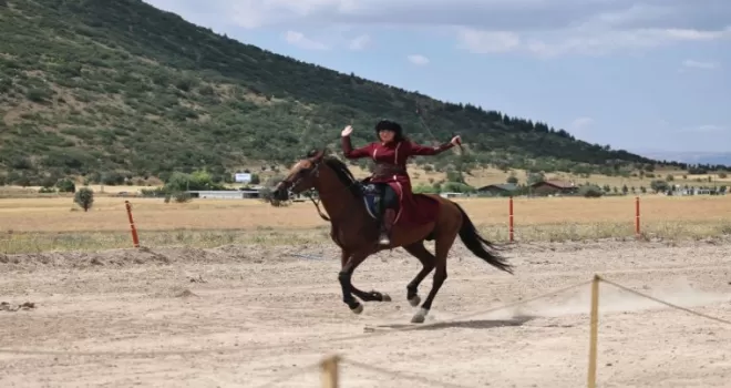 Talas’ta atlı okçuluk heyecanı