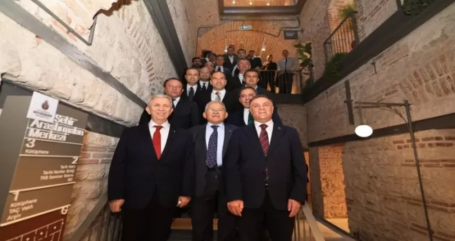 Tarihi Kuyumcu Han İstanbul’a kazandırıldı