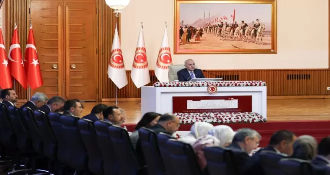 TBMM’de tarihi buluşma... Eski meclis başkanları o komisyonda