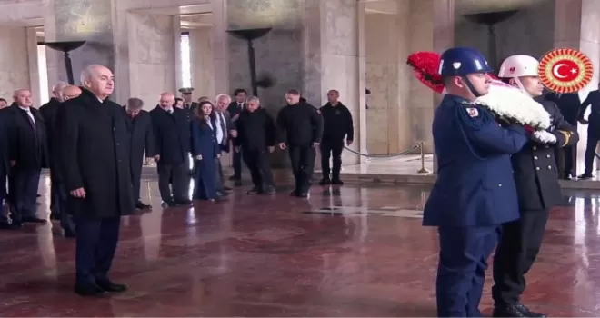 TBMM’den ’egemenlik milletindir’ vurgusu... Devlet erkanı Ata’nın huzurunda