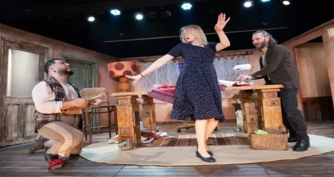 Tiyatro coşkusu Kocaeli’nin dört bir yanını sardı