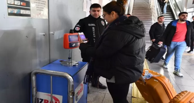 Toplu ulaşımda ’Dijital İzmirim Kart’ rahatlığı