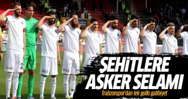 Trabzonsporlu oyunculardan asker selamı