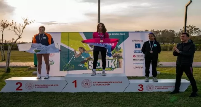 Triatlon Türkiye Şampiyonası’nda Bursa Osmangazi başarısı