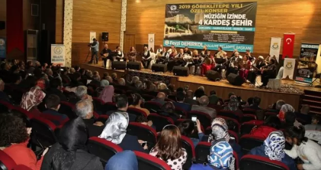 Türkmen soydaşları müzik buluşturuyor