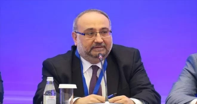 Üniversite öğrencileri köyde yaşayan çocukları sevindirdi