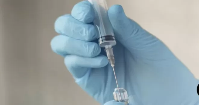 Uzmanlardan grip uyarısı: 6 aydan büyük herkese influenza aşısı öneriliyor