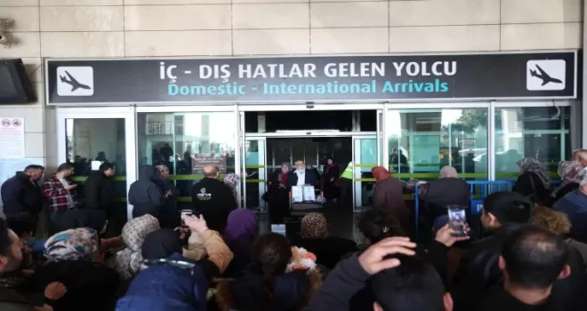 Vefa umresinde üçüncü kafile Konya’ya döndü