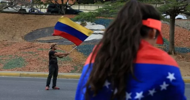 Venezuela'da taraflar yeniden sokağa çıkacak