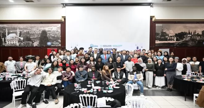 Yıldırım Belediyesi, uluslararası öğrencileri iftarda buluşturdu
