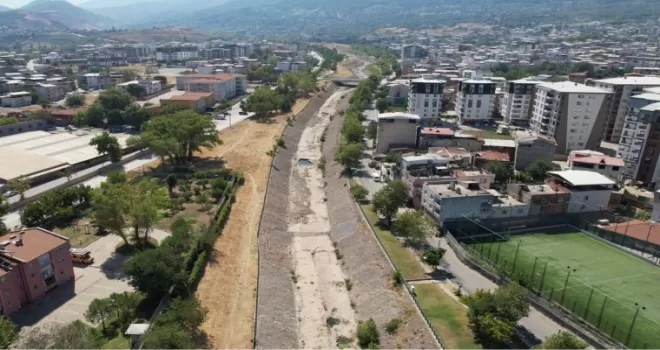 Yıldırım’da dere ıslah çalışmaları sürüyor