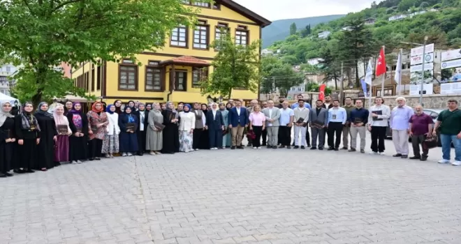 Yıldırım’da düşünen ve üreten gençler yetişiyor