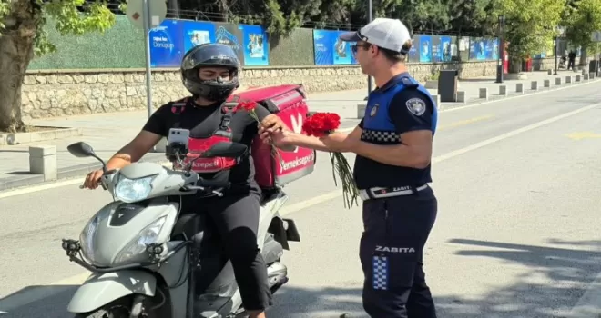 Zabıta Haftası’nda Kocaeli’de çiçekler Büyükşehir’den