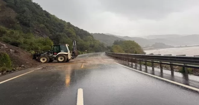 Zonguldak’ta sağanak: Bini aşkın personel sahada